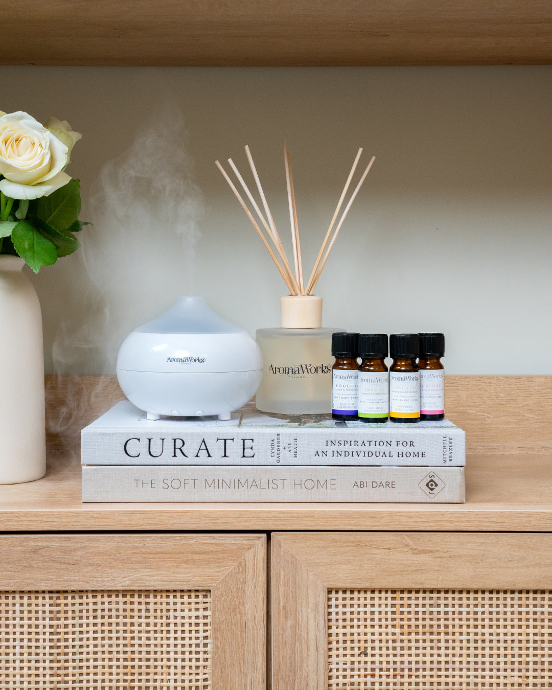 Light Range Lemongrass & Bergamot, Electric Diffuser & Signature Set