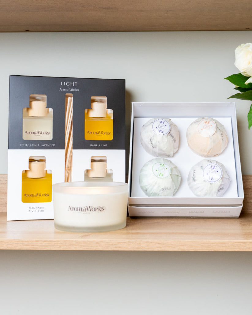 Light Range Diffuser Set, AromaBomb Set & Harmony 3-Wick Candle