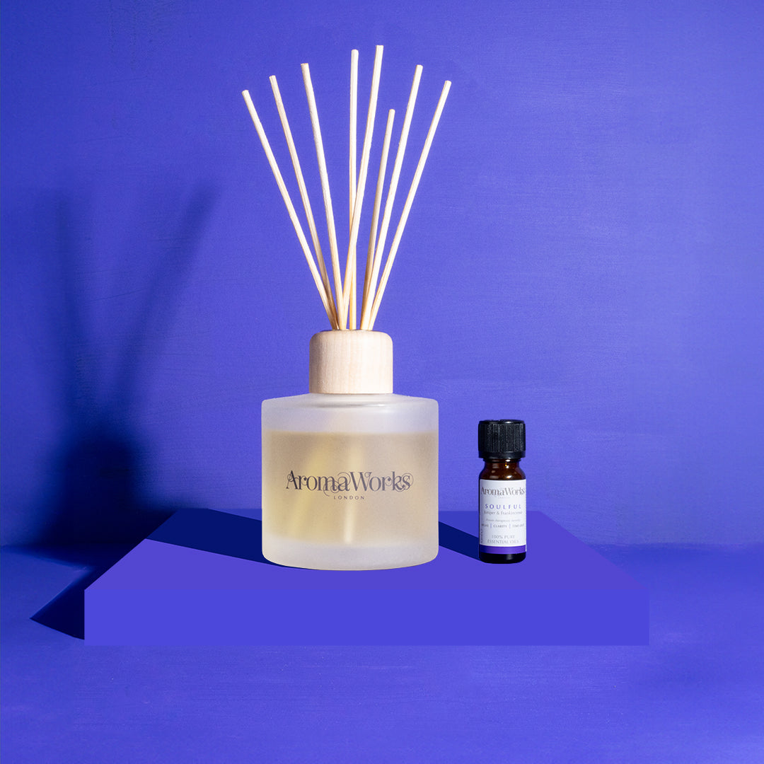 Light Range Lemongrass & Bergamot Diffuser + Soulful Essential Oil