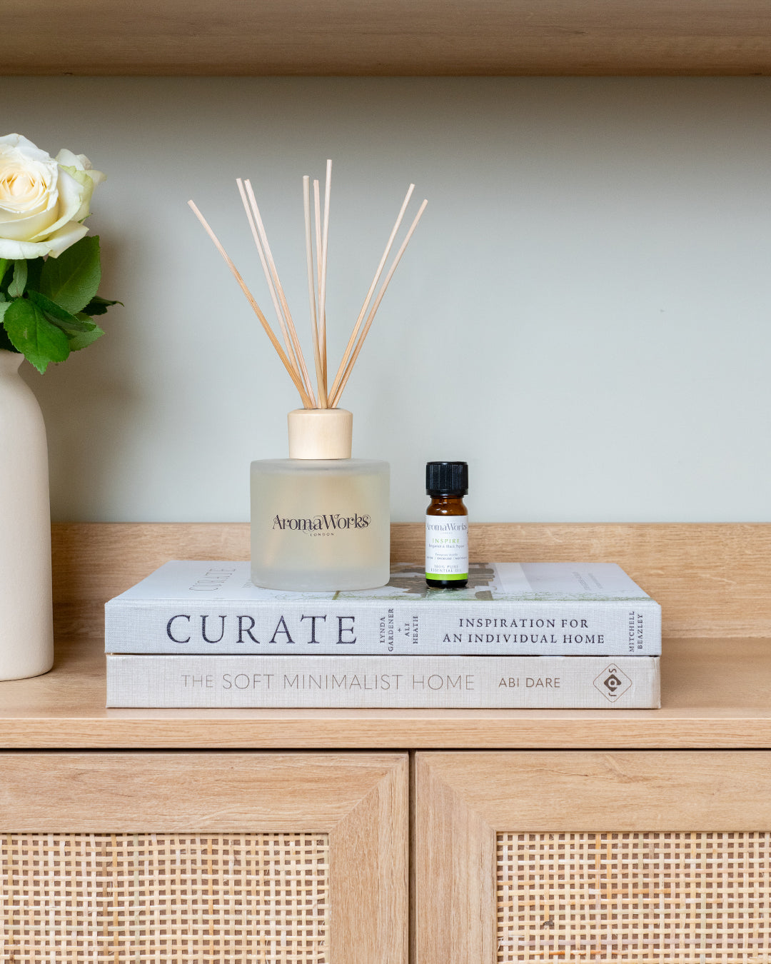 Light Range Lemongrass & Bergamot Diffuser + Inspire Essential Oil