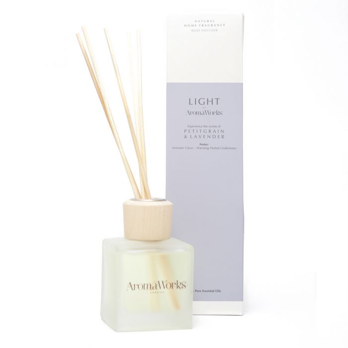 Light Range Petitgrain & Lavender Reed Diffuser 100ml