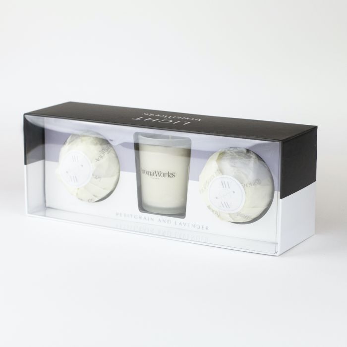 Light Range Petitgrain & Lavender Candle 10cl & Mini AromaBomb Gift Set